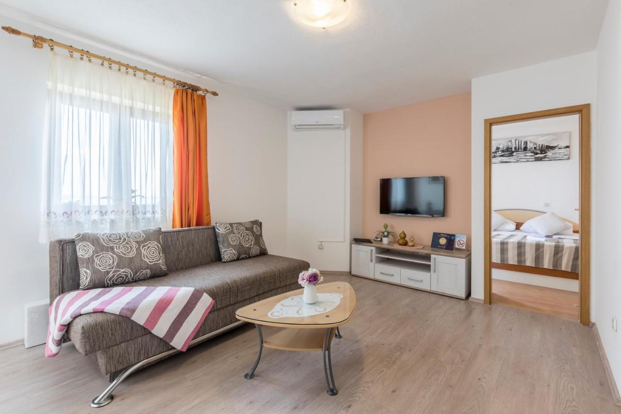 Sky Apartments بودْسْتغانا المظهر الخارجي الصورة