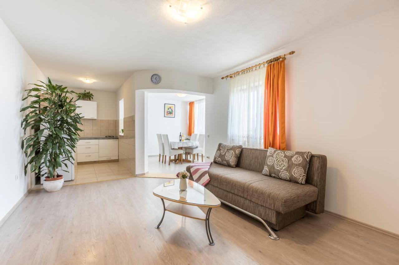 Sky Apartments بودْسْتغانا المظهر الخارجي الصورة