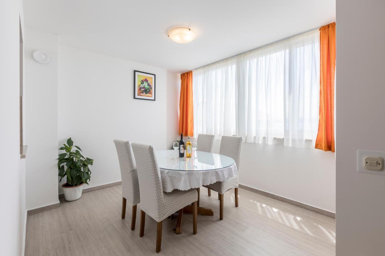 Sky Apartments بودْسْتغانا المظهر الخارجي الصورة
